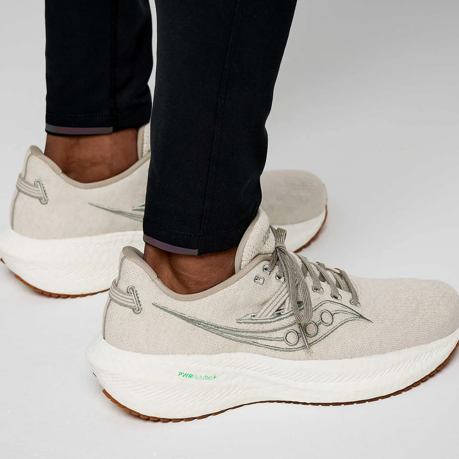 Saucony Hurricane Tight Black Shop