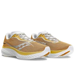 Saucony Kinvara 15 Holiday Hot