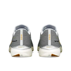 Saucony Kinvara 15 Holiday Hot