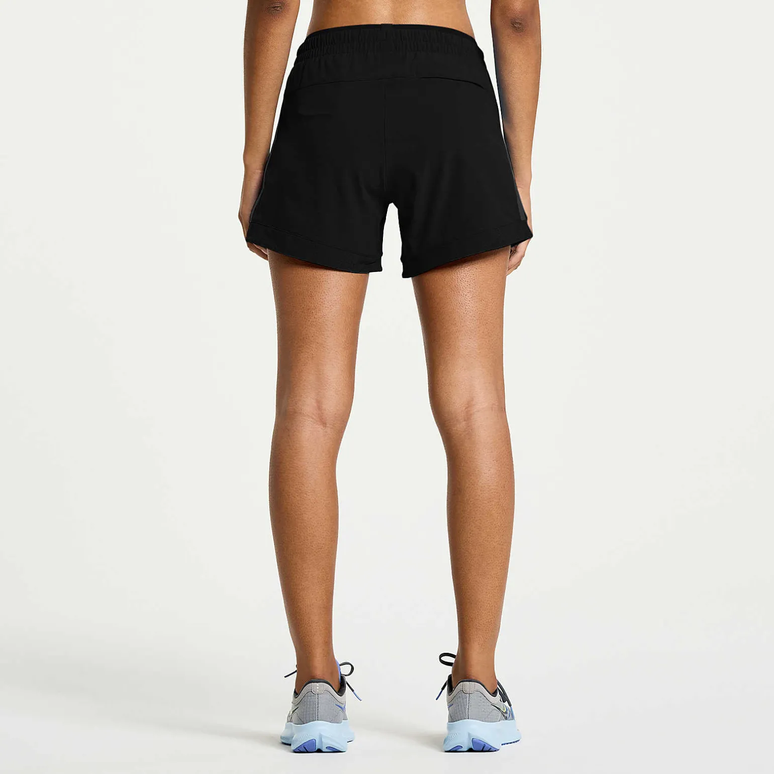 Saucony Outpace 5\" Short Black New