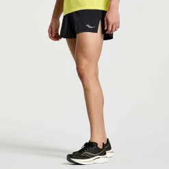 Saucony Outpace 2.5\" Split Short Black New