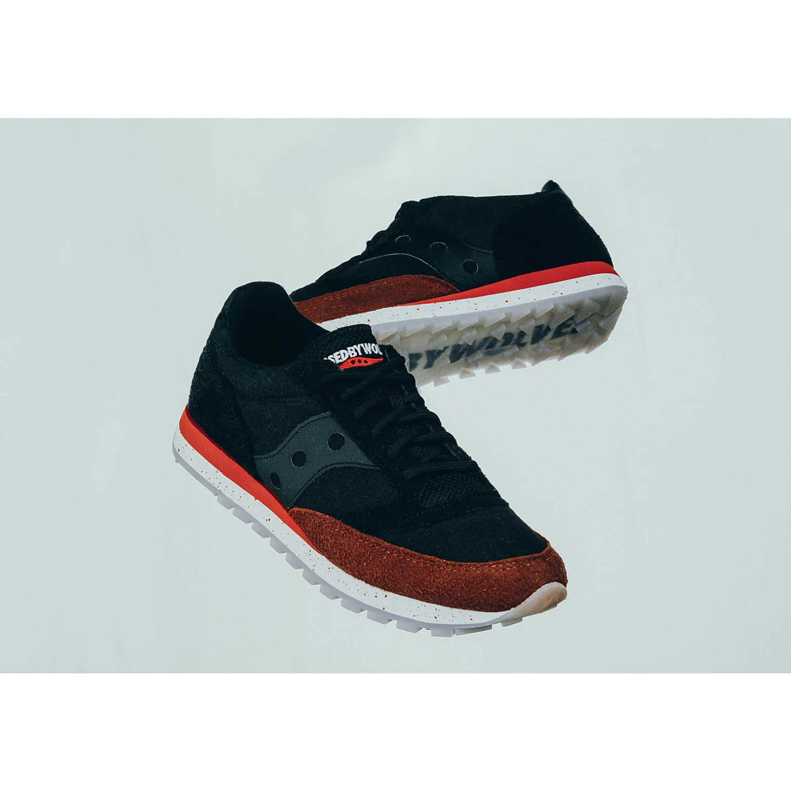 Saucony Raised by Wolves X Jazz 81 Online