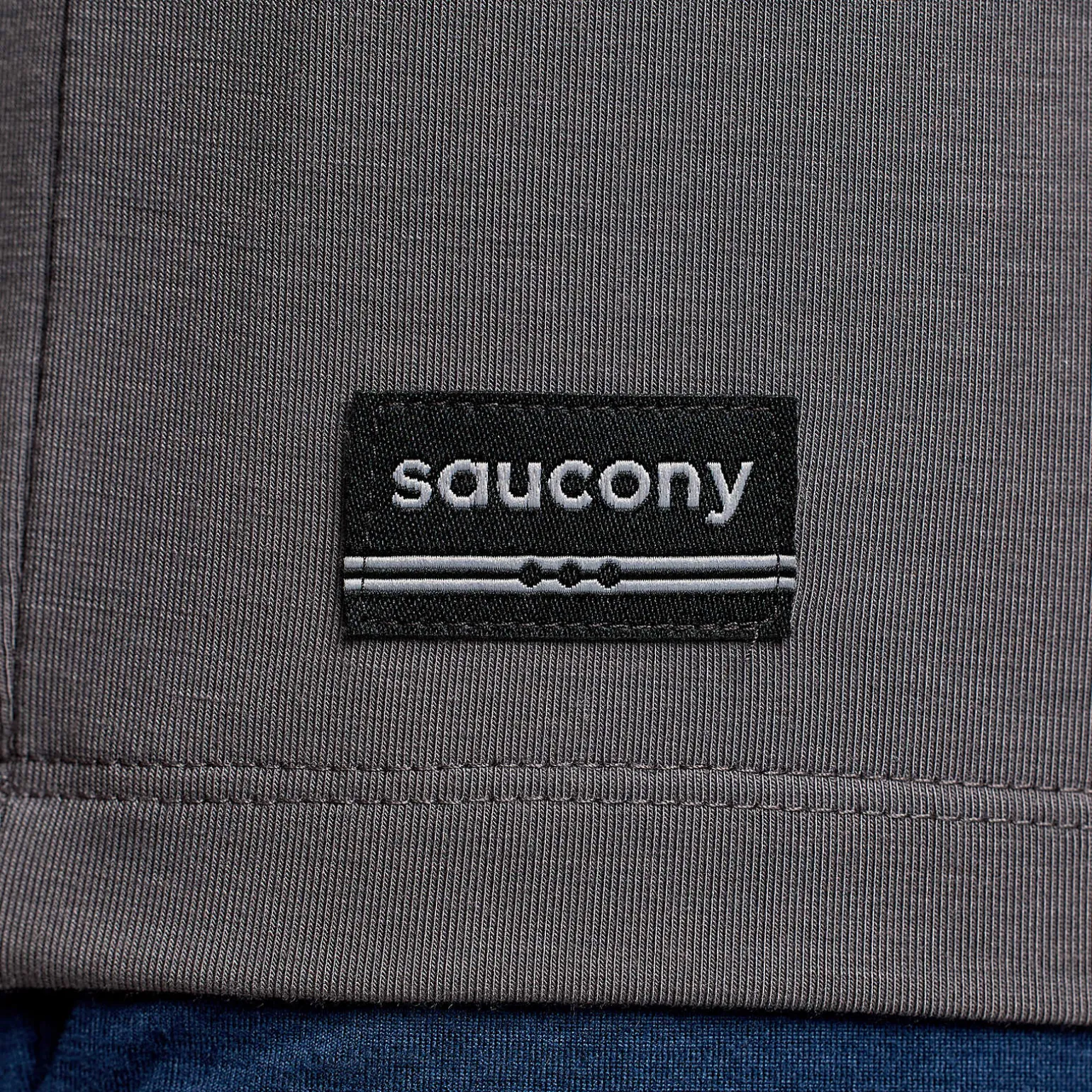 Saucony Triumph Short Sleeve Carbon Clearance